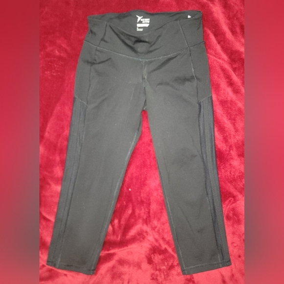 Old Navy Active Black Leggings - Picture 1 of 6